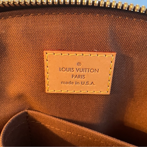 NEW- Vintage LV Tivoli - NEW !
Monogram Tivoli PM - Picture 2 of 11